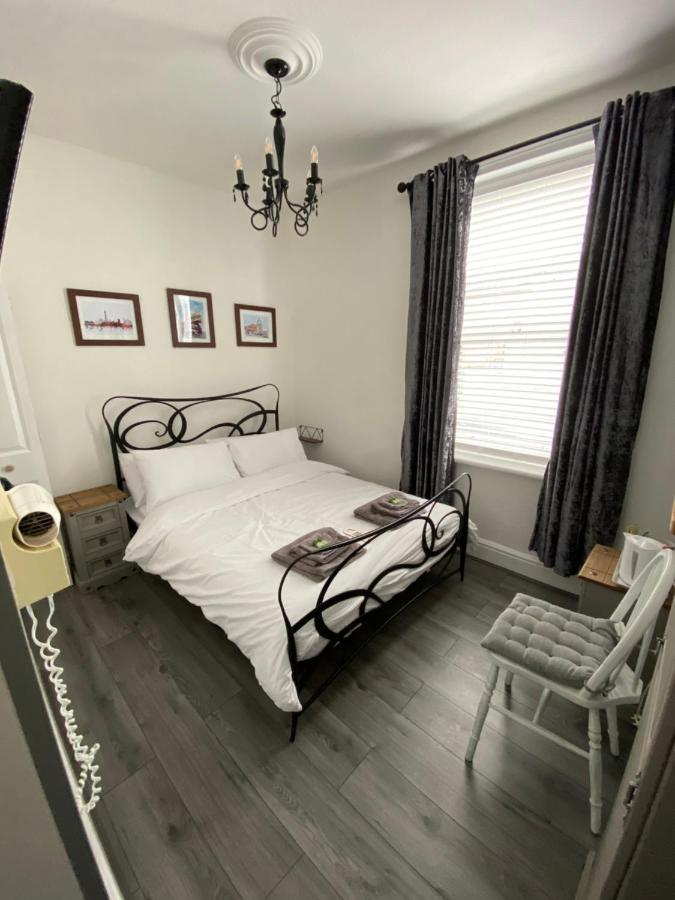 Lee & Chris'S Belvedere - Adults Only Blackpool Eksteriør bilde